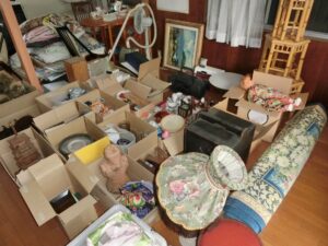 遺品整理で相続税の計算時に考慮する財産・債務