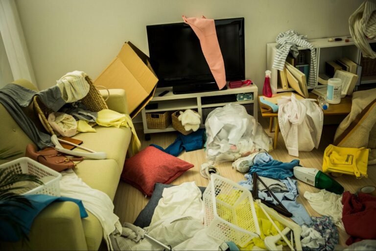 京都市で定められているごみ屋敷条例とは？内容と行政代執行の事例を解説