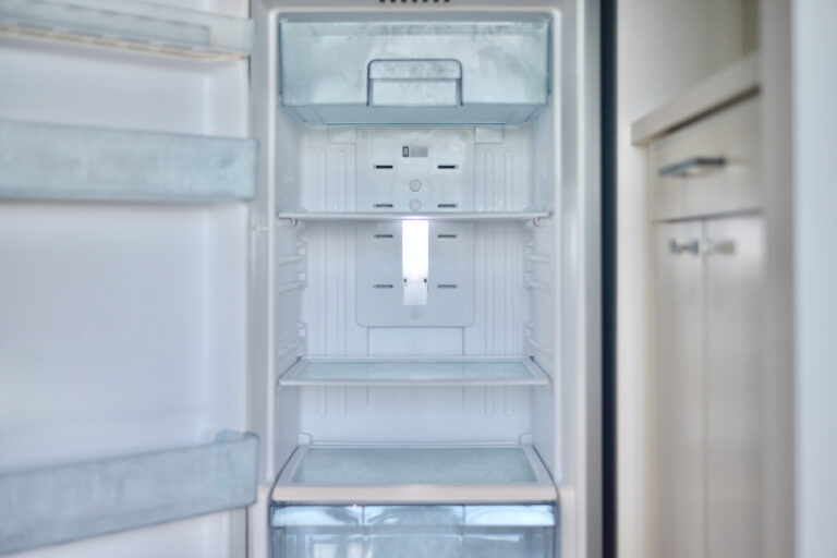 遺品整理の際に京都市で冷蔵庫を処分する方法5選｜処分時の注意点も解説